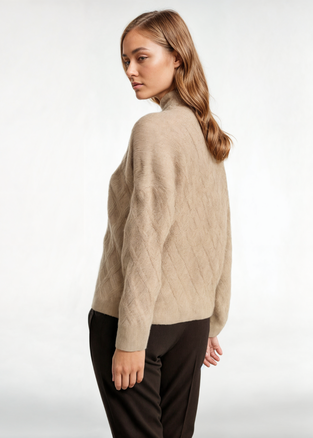 Isla Cashmere Turtleneck